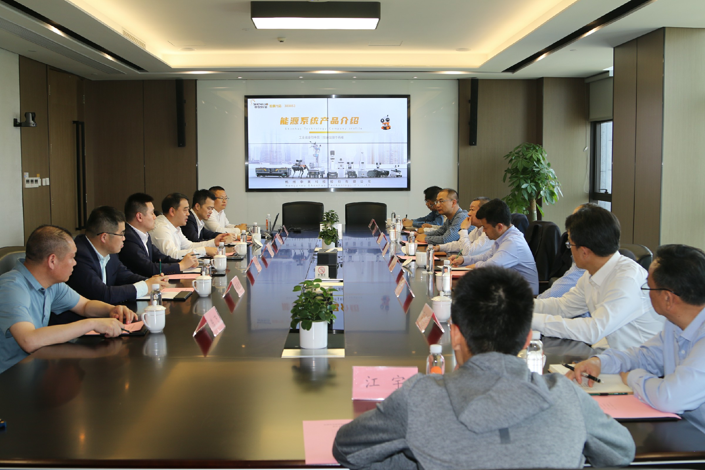 ��8ͷ�����(�й���½)-�ٷ���վ