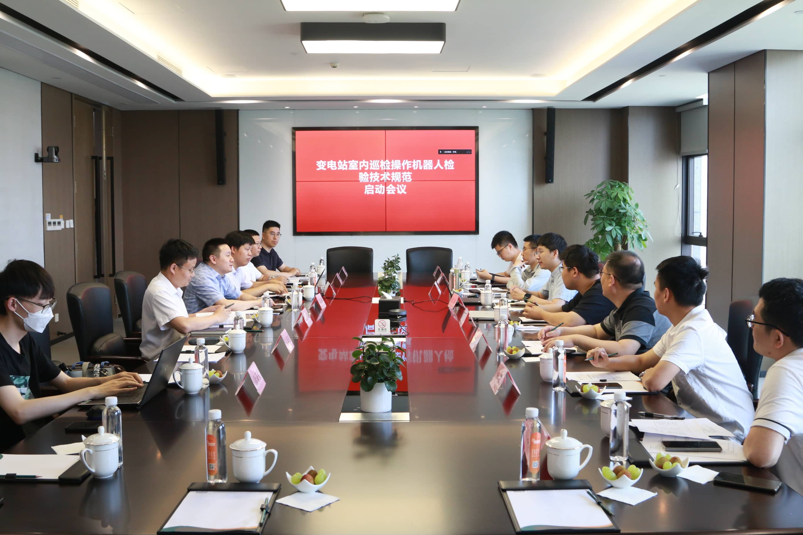 ��8ͷ�����(�й���½)-�ٷ���վ