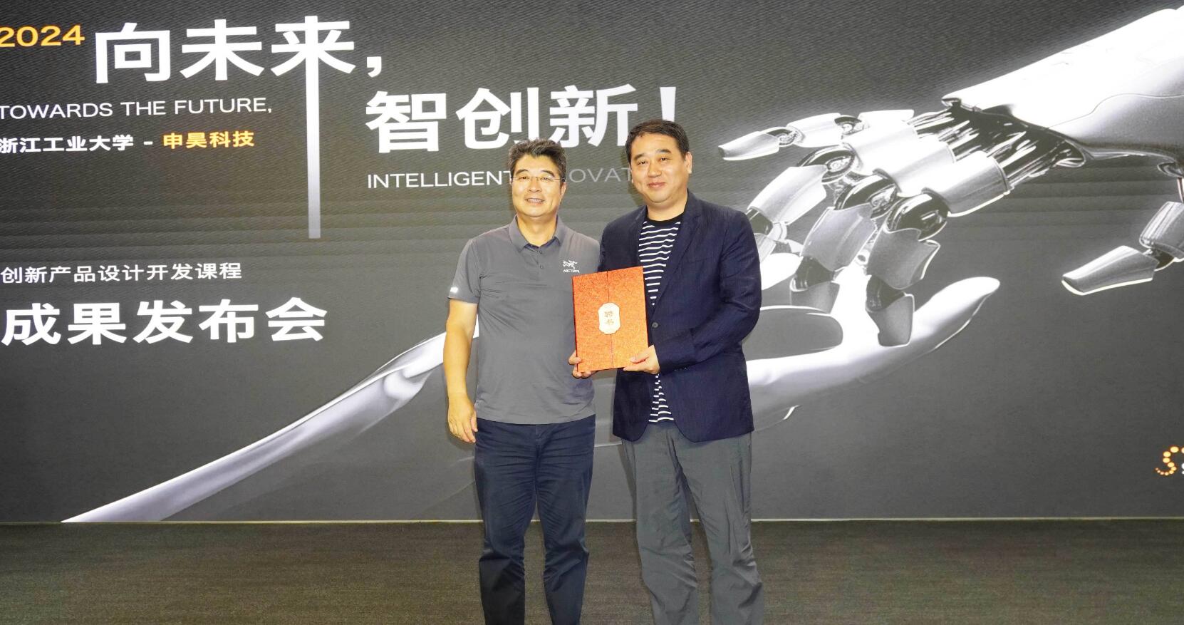 ��8ͷ�����(�й���½)-�ٷ���վ