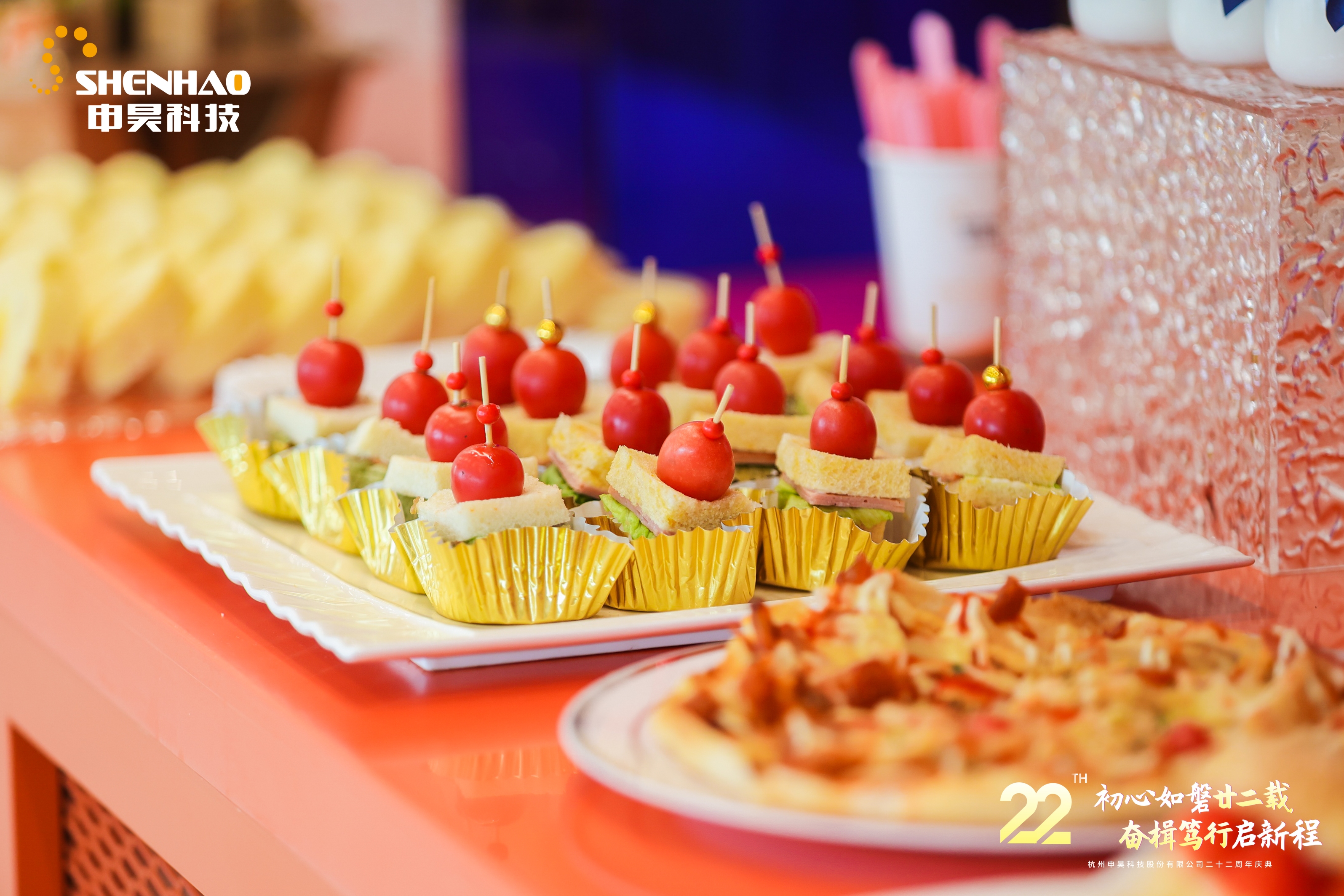 ��8ͷ�����(�й���½)-�ٷ���վ