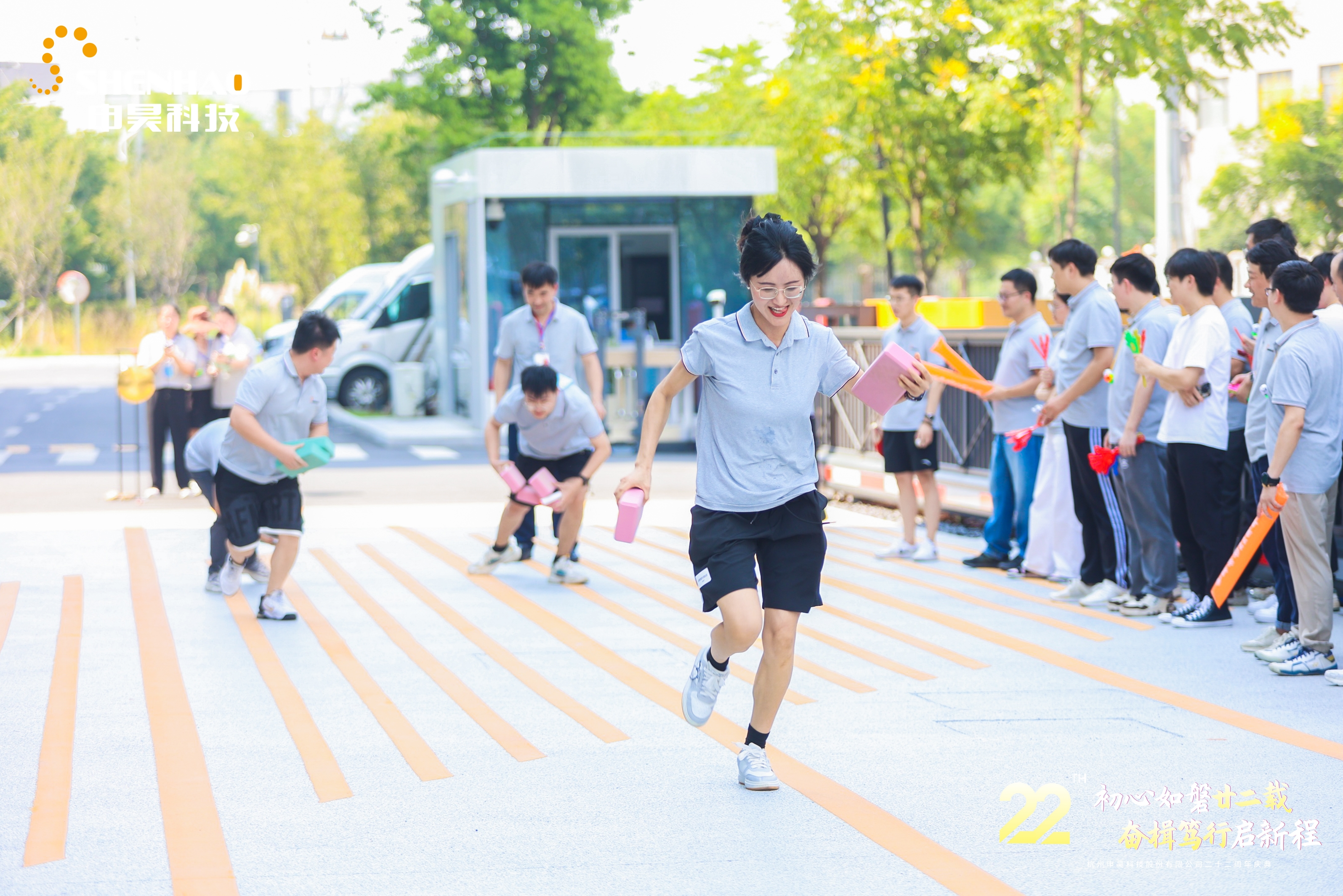 ��8ͷ�����(�й���½)-�ٷ���վ